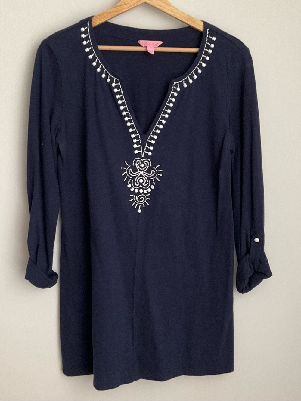 Lilly Pulitzer Medium Navy Blue Embroidered Beaded V Neck Tunic Top 100% Cotton